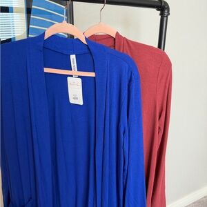 Zenana Outfitters Blue and Red Cardigan Set